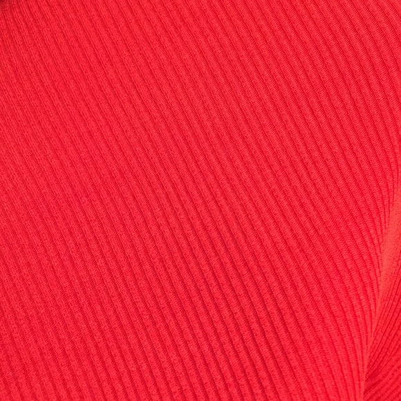 Red Dress - Picture 2 of 2